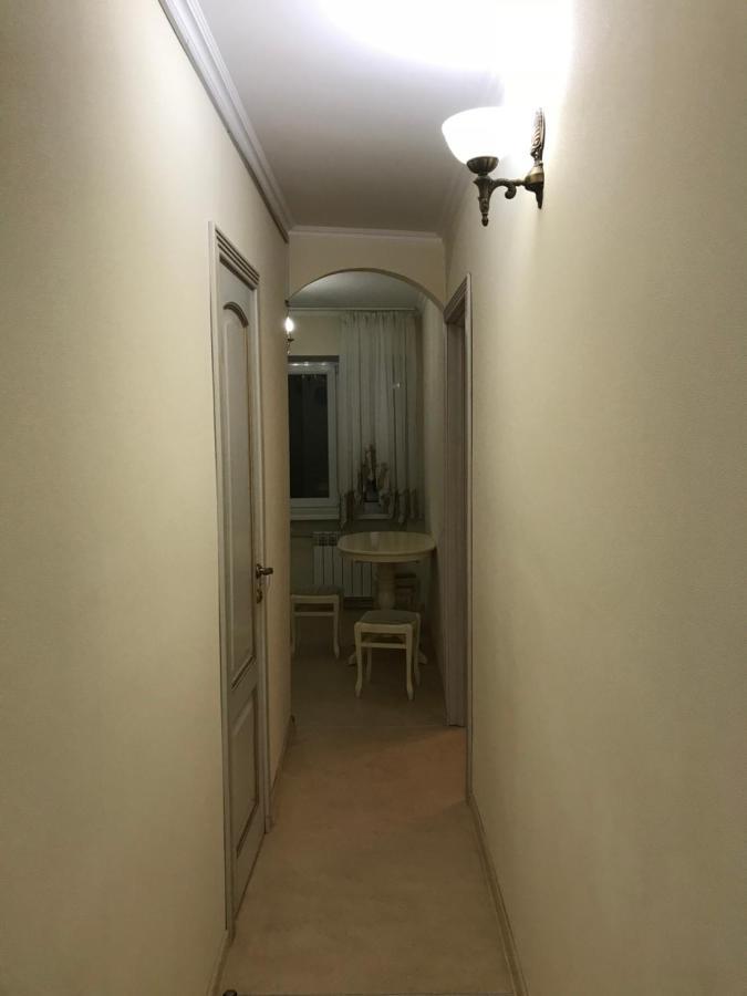 Sunny Apartment Overlooking The Royal Village Київ Екстер'єр фото